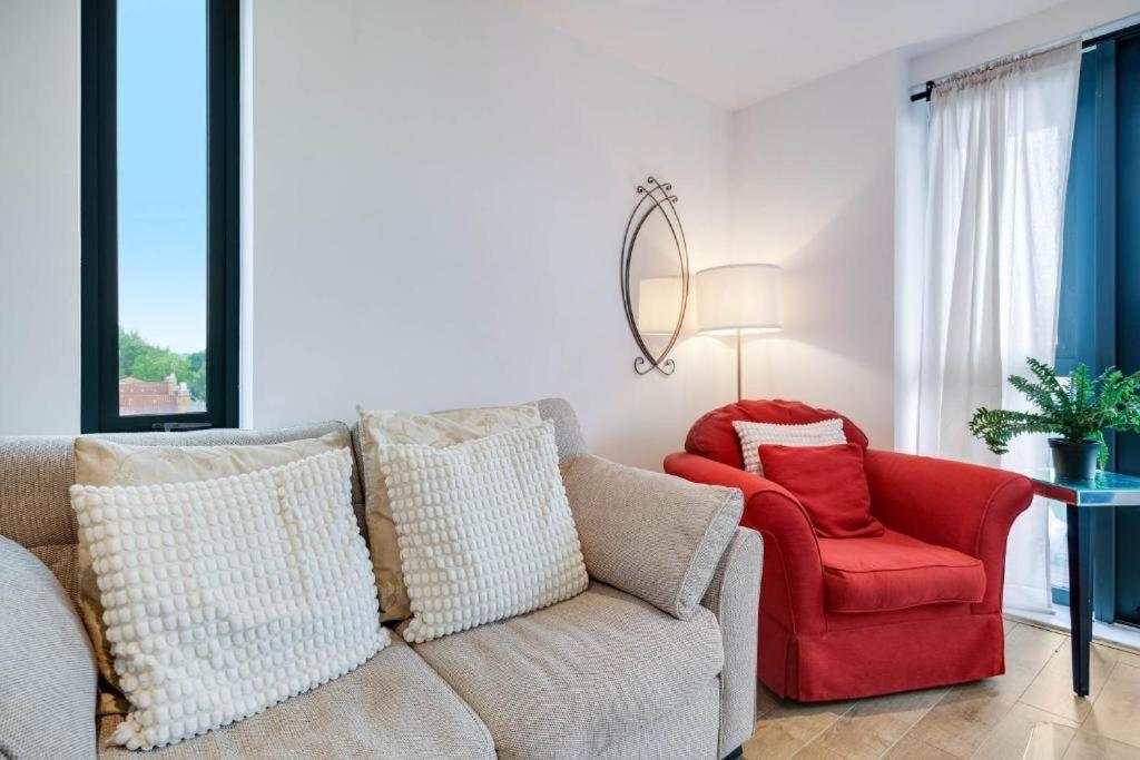 Modern 3-bedroom, 1-bathroom In East Londra
